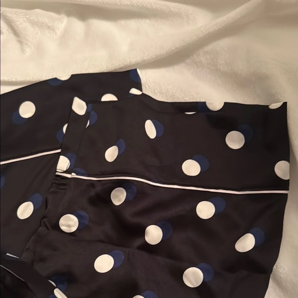 Polka Dot  Victoria secret Pajama bottoms. - Picture 3 of 3